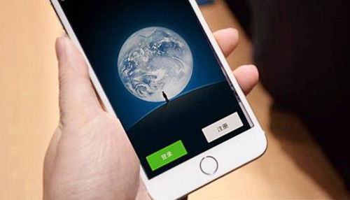 孩子不會(huì)寫(xiě)作業(yè),媽媽在班級(jí)群咨詢(xún)老師,幾番話后,媽媽被踢出群